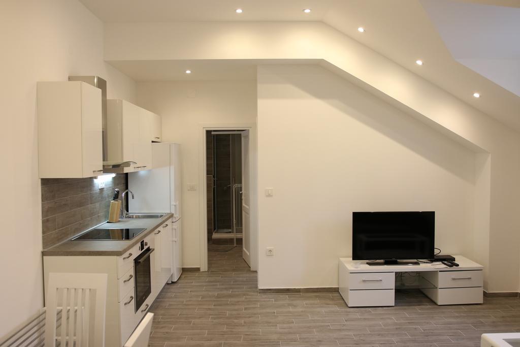 Centar Vodice Apartmani Habitación foto